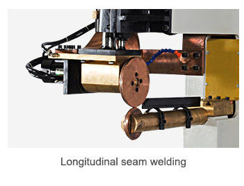 Автомобильный сварщик швов с водяным охлаждением, автоматический режим работы и сварочная ширина 5-20 мм