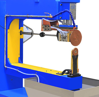 Автоматическая CNC из нержавеющей стали Кухонная раковина для сварки швов
