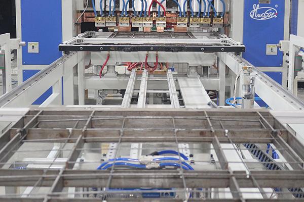 Увеличьте эффективность и с нашей холодильной проволокой трубы конденсатор линии производства машины сварки и изгибания машины 6